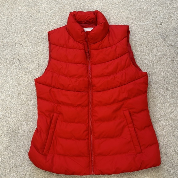 RED VEST - Picture 4 of 10